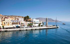 Cozy Apartments In Symi Center